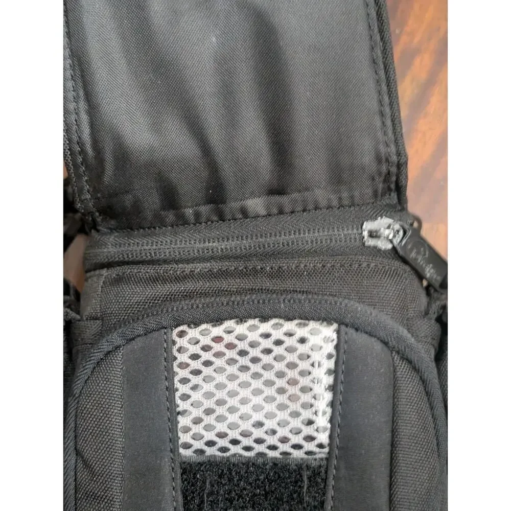 Lowepro Edit 100 Camera Bag Black Shoulder Case DSLR Mirrorless